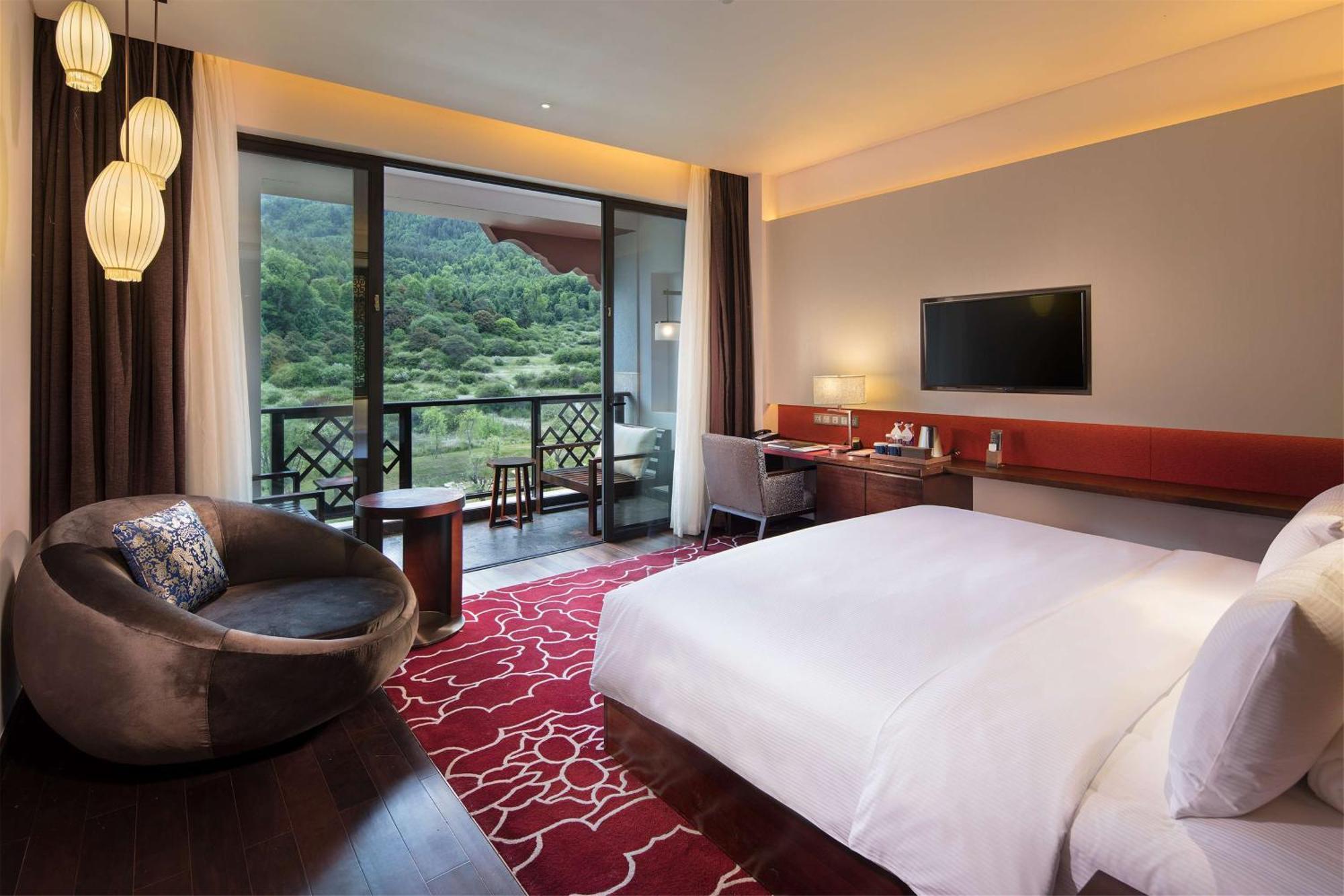 Hilton Linzhi Resort Nyingcse Kültér fotó