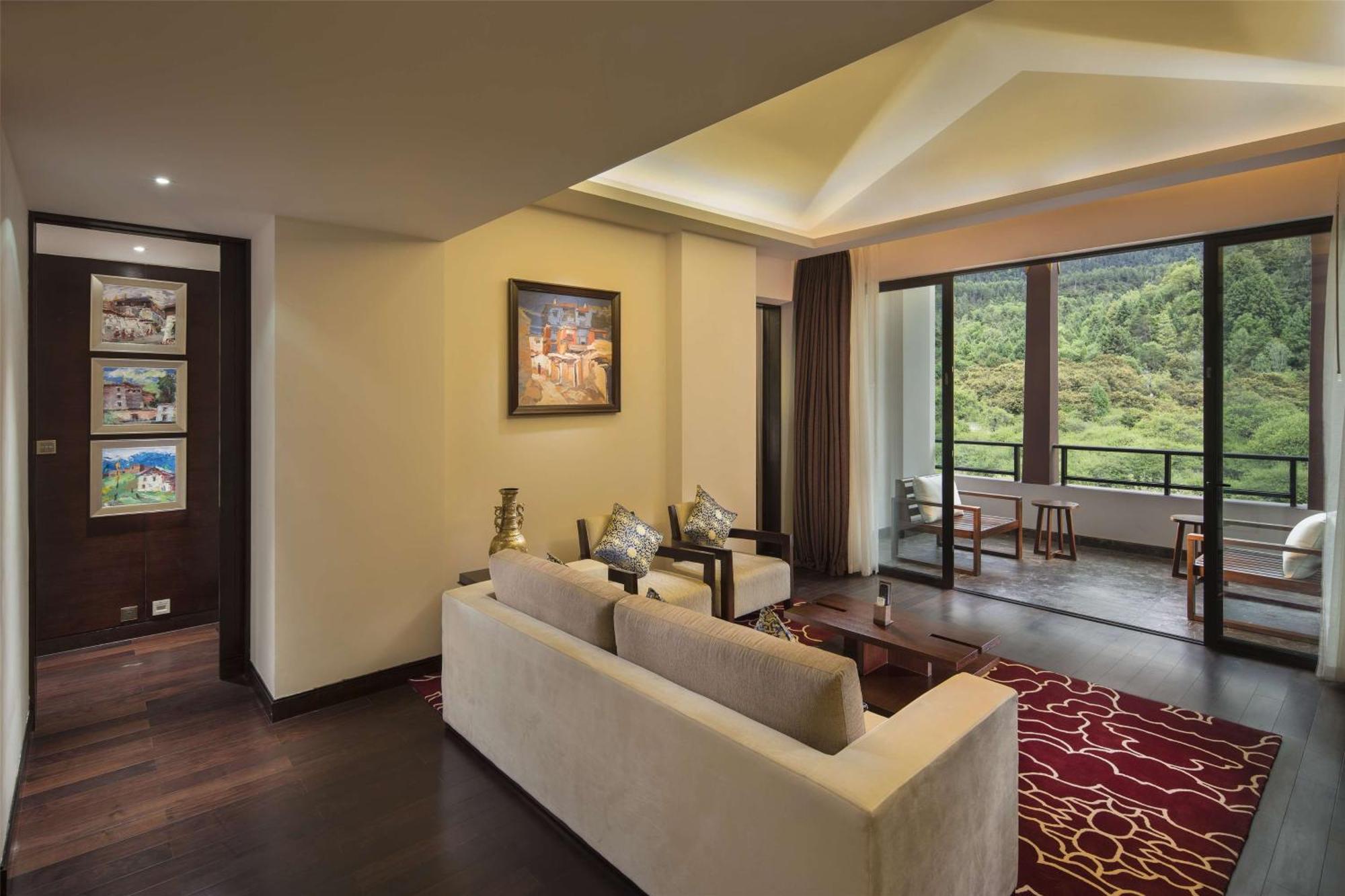Hilton Linzhi Resort Nyingcse Kültér fotó
