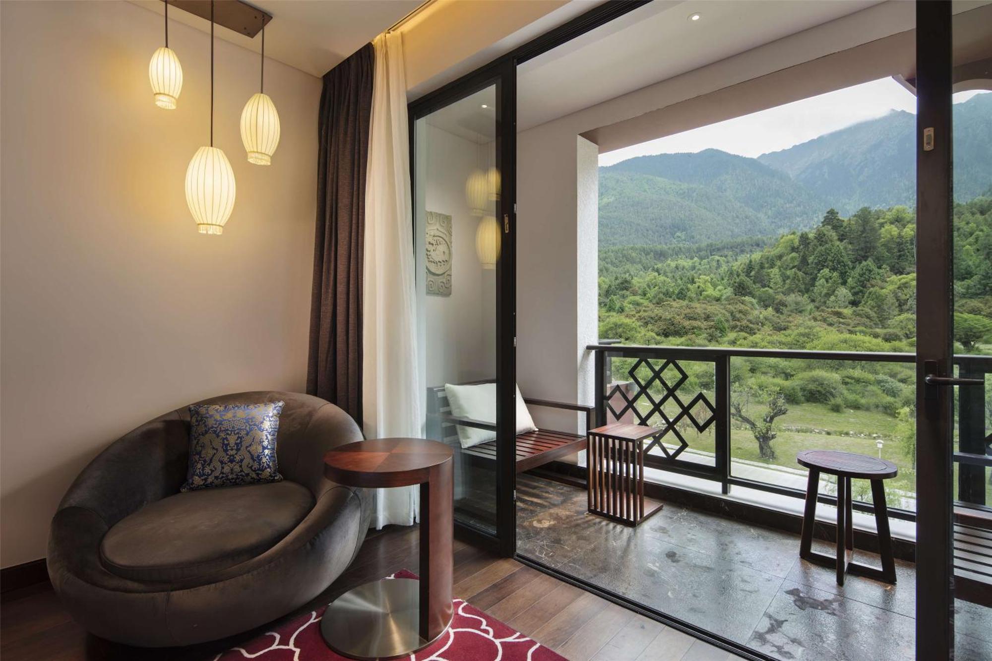 Hilton Linzhi Resort Nyingcse Kültér fotó